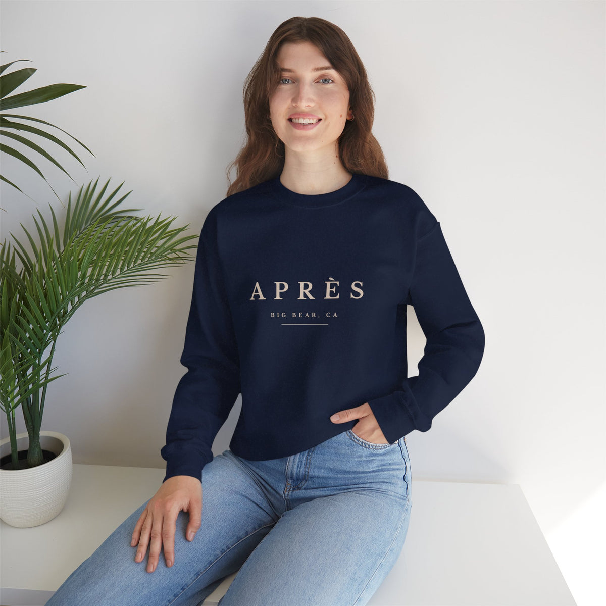 Après Crewneck Sweatshirt - Big Bear Lake Ski Lodge Casual Pullover