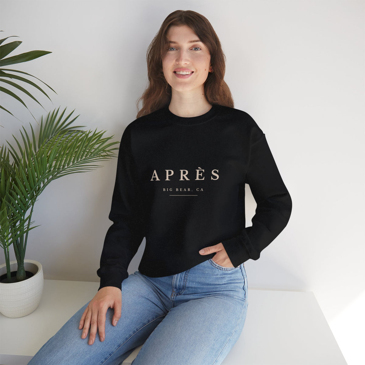 Après Crewneck Sweatshirt - Big Bear Lake Ski Lodge Casual Pullover